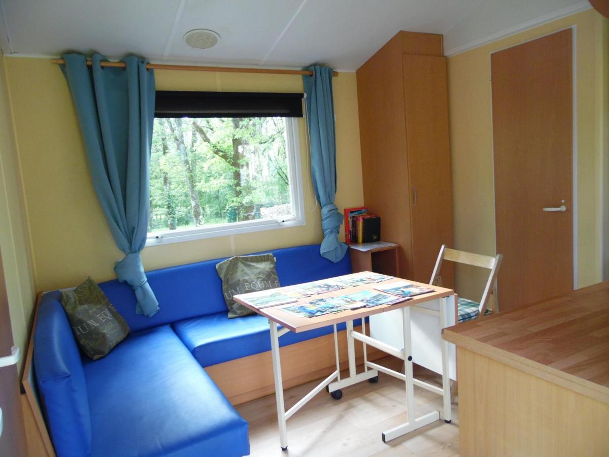 Camping Les Paillotes Payrac ภายนอก รูปภาพ