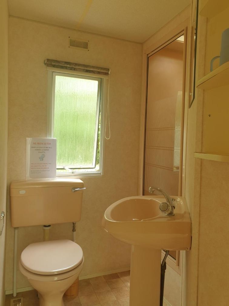 Camping Les Paillotes Payrac ภายนอก รูปภาพ